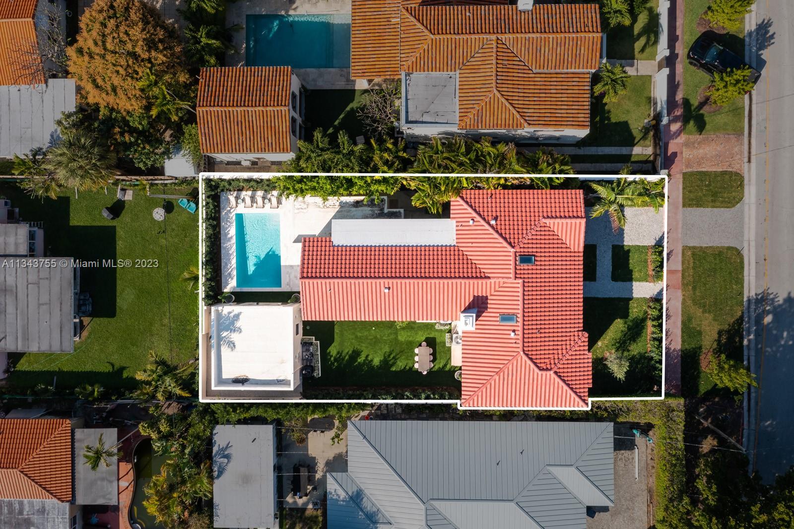 5514 Pine Tree Drive Miami Beach, FL 33140 - Photo 54 of 60