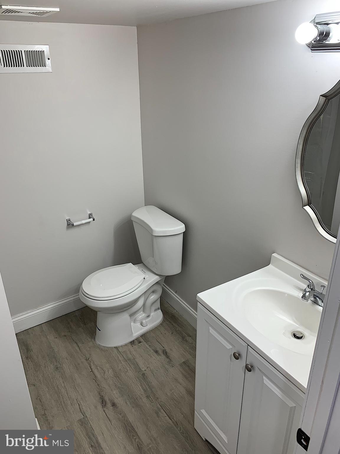 6734 Woodley Road Baltimore, MD 21222 - Photo 22 of 28 Gallery Image 22