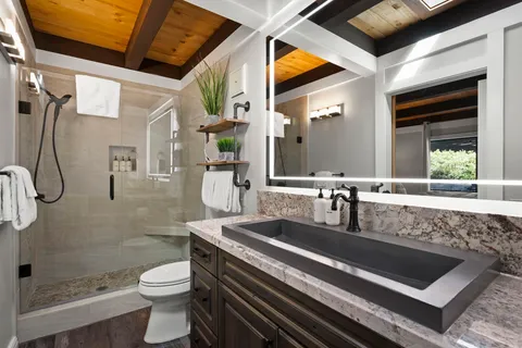 $1,195,000 | 3600 North Lake Boulevard, Unit 88, Carnelian Bay, CA 96140
