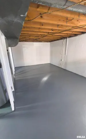 $175,000 | 20 South Peach Street, Du Quoin, IL 62832