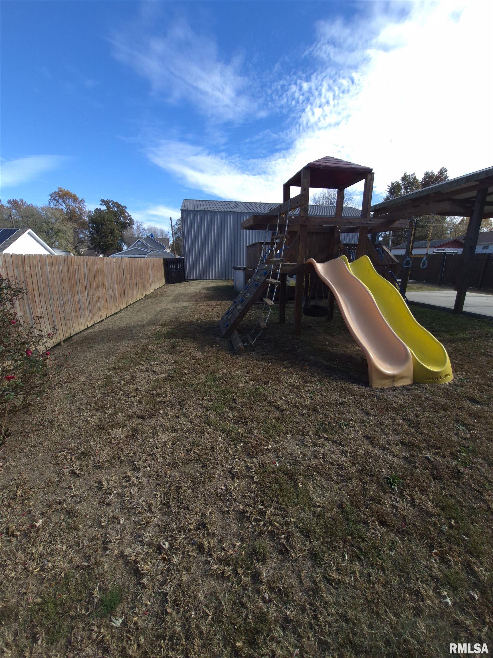 20 South Peach Street Du Quoin, IL 62832 - Photo 19 of 22