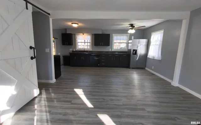 $175,000 | 20 South Peach Street, Du Quoin, IL 62832