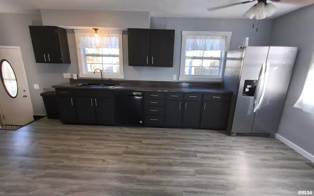 $175,000 | 20 South Peach Street, Du Quoin, IL 62832