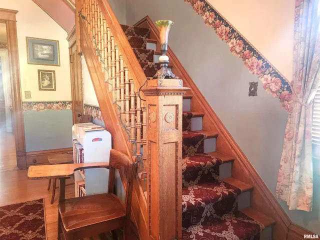 $189,000 | 122 West South Street, Geneseo, IL 61254