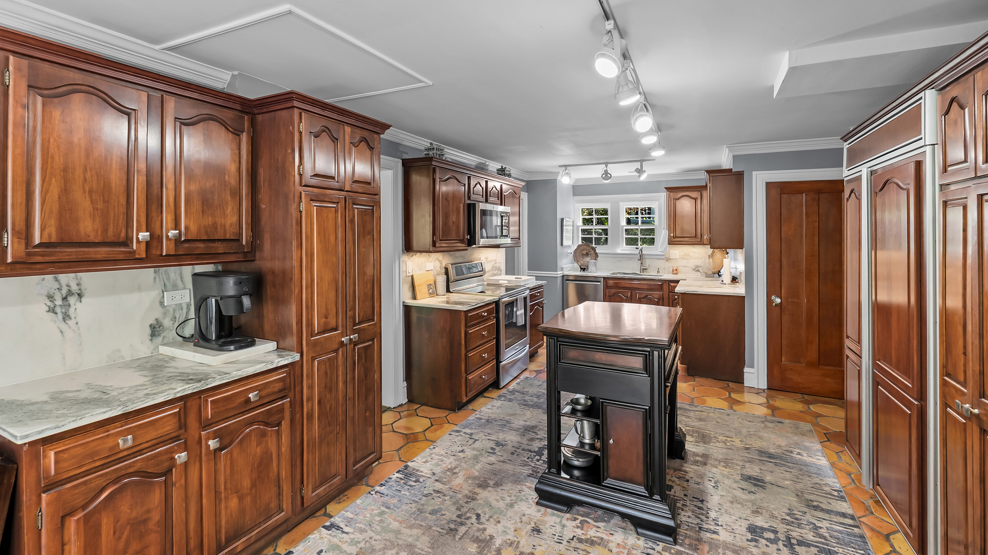 195 Maple Hill Road Glencoe, IL 60022 - Photo 16 of 69 Gallery Image 16