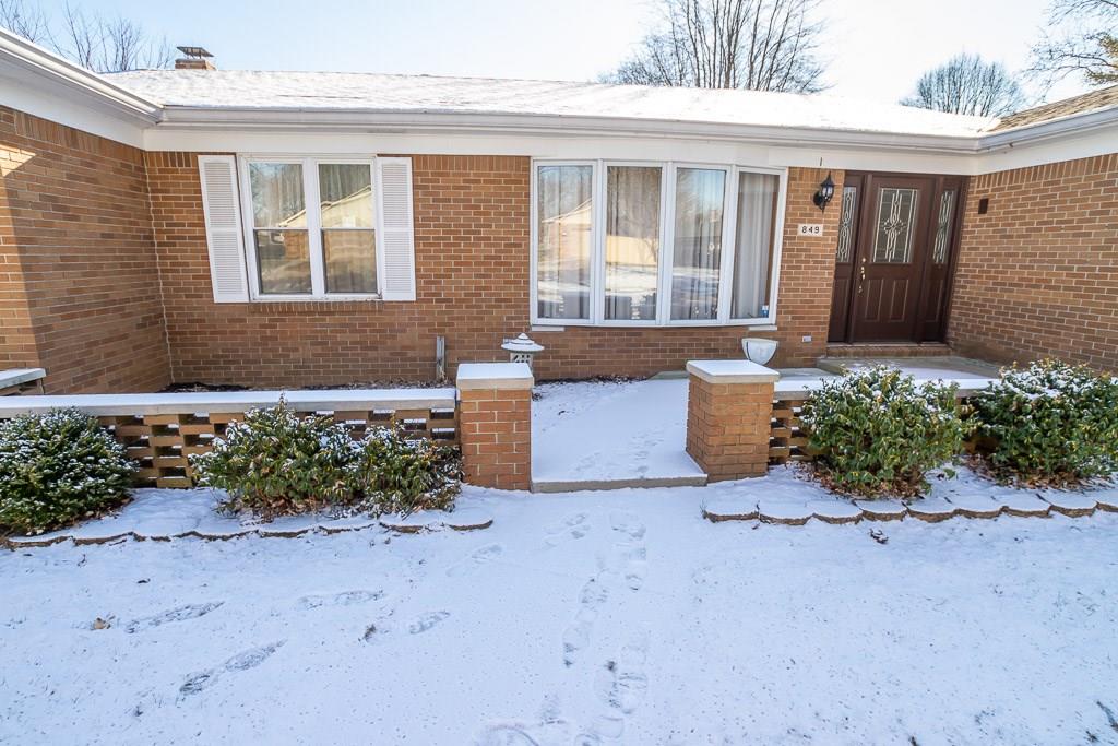 849 Canyon Road Indianapolis, IN 46217 - Photo 2 of 38 Gallery Image 2