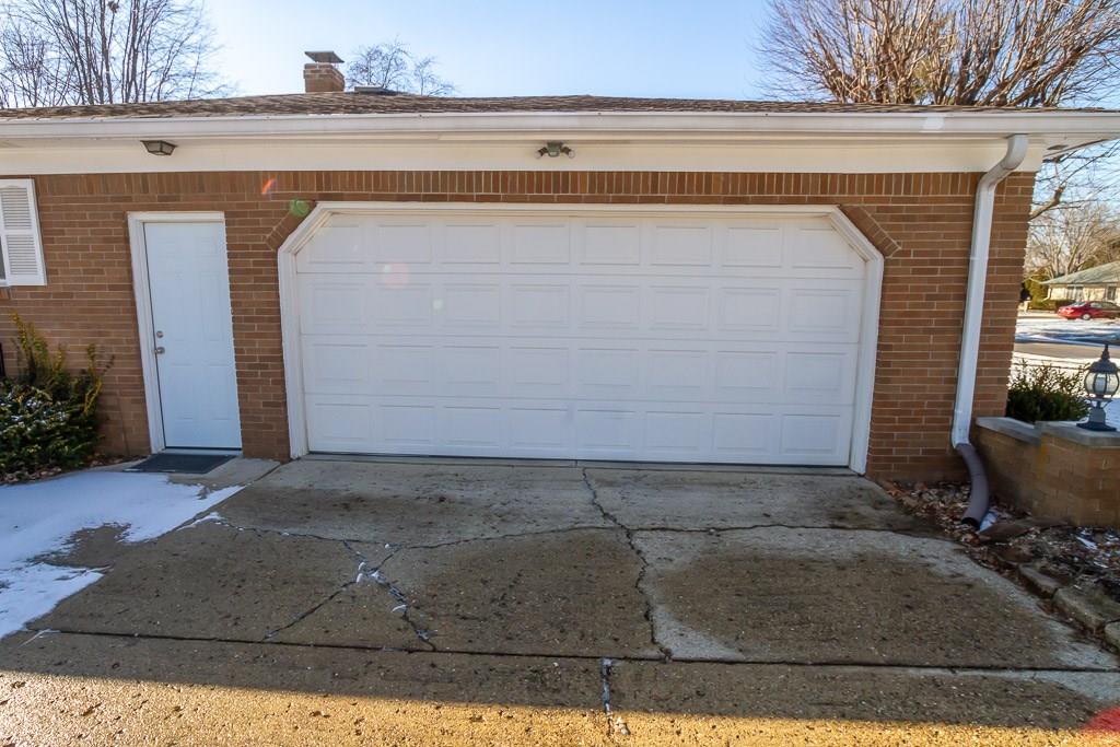 849 Canyon Road Indianapolis, IN 46217 - Photo 34 of 38 Gallery Image 34