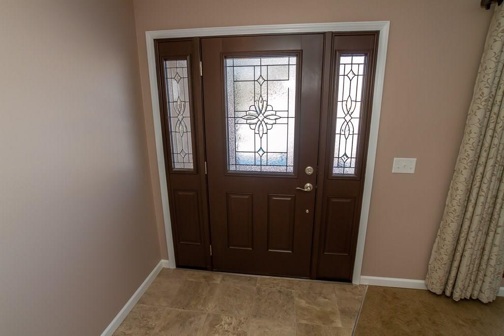 849 Canyon Road Indianapolis, IN 46217 - Photo 5 of 38 Gallery Image 5
