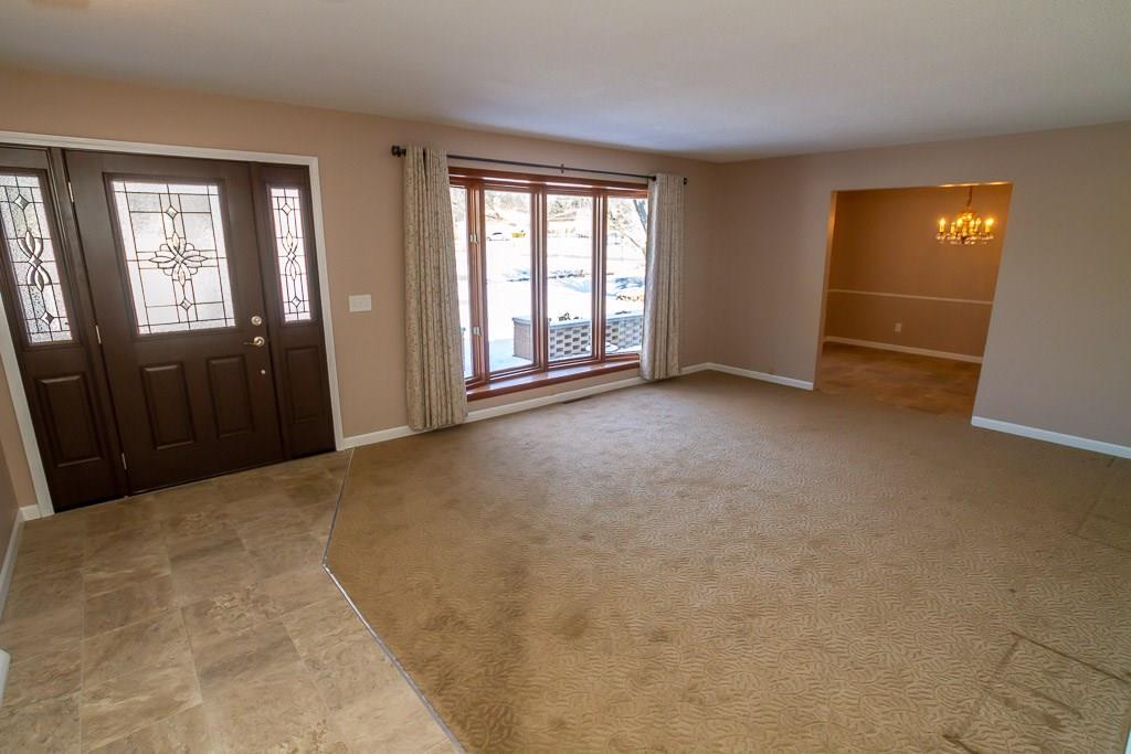 849 Canyon Road Indianapolis, IN 46217 - Photo 6 of 38 Gallery Image 6