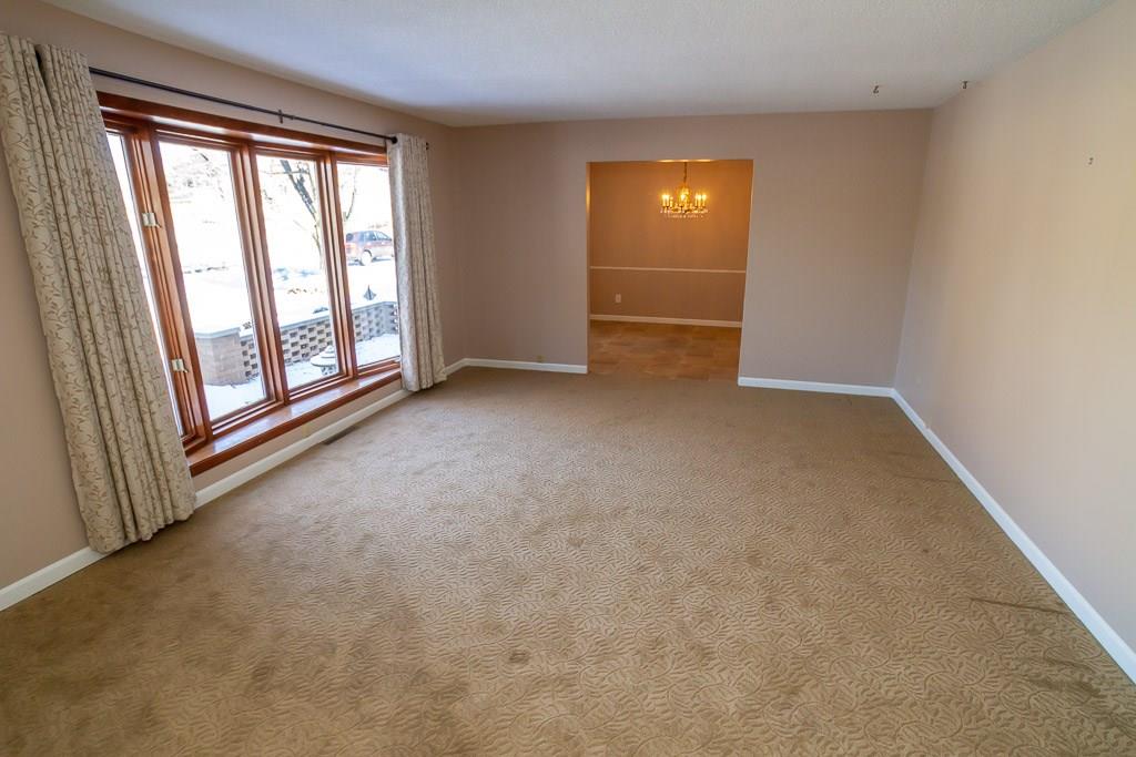 849 Canyon Road Indianapolis, IN 46217 - Photo 8 of 38 Gallery Image 8