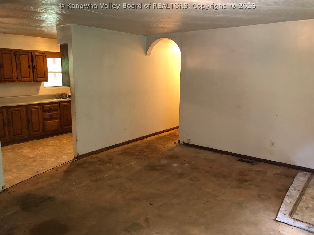 86 Thompson Branch Road Harts, WV 25524 - Photo 13 of 25 Gallery Image 13