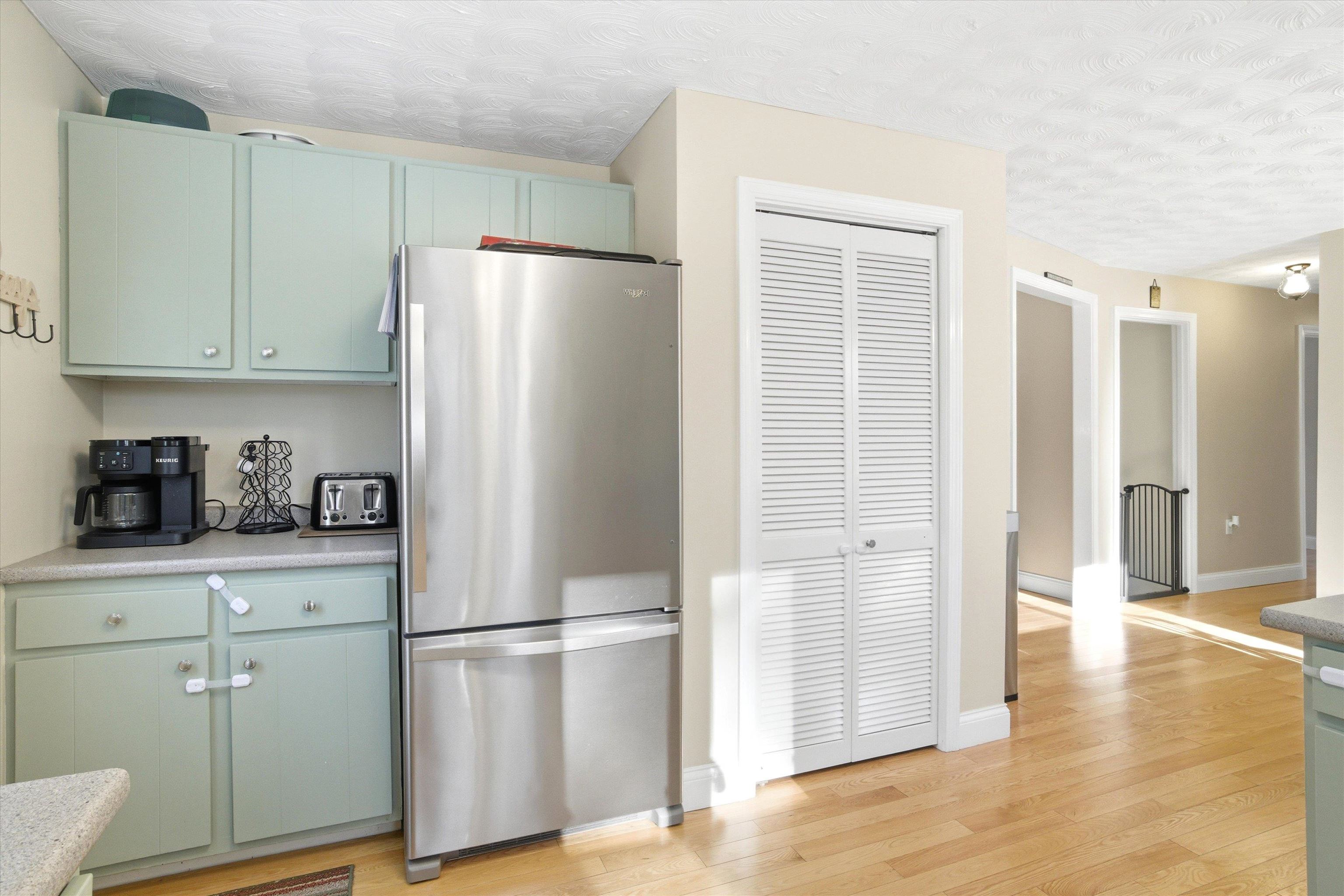 465 Clinton Street Concord, NH 03301 - Photo 13 of 50 Gallery Image 13