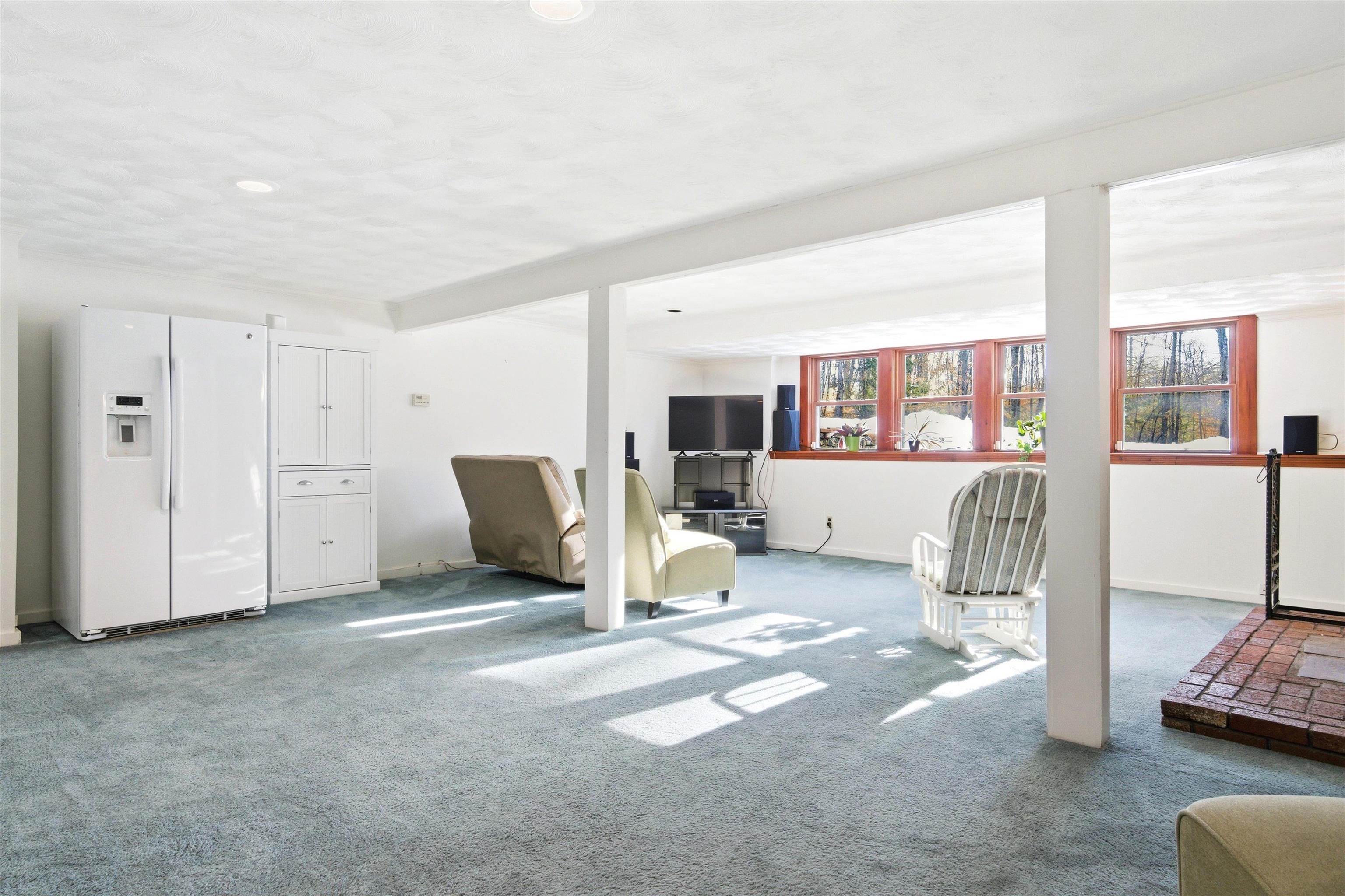 465 Clinton Street Concord, NH 03301 - Photo 24 of 50 Gallery Image 24