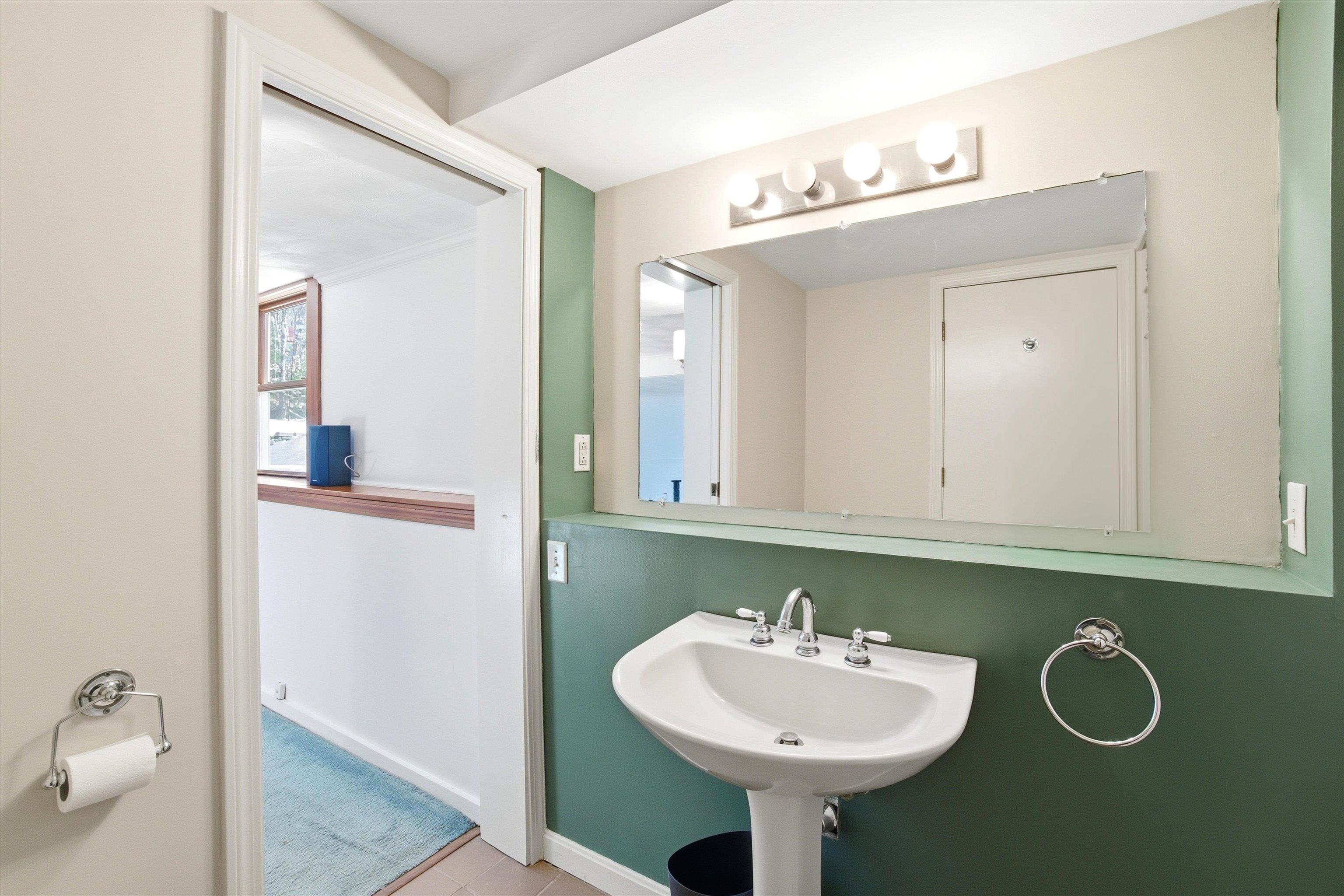 465 Clinton Street Concord, NH 03301 - Photo 34 of 50 Gallery Image 34