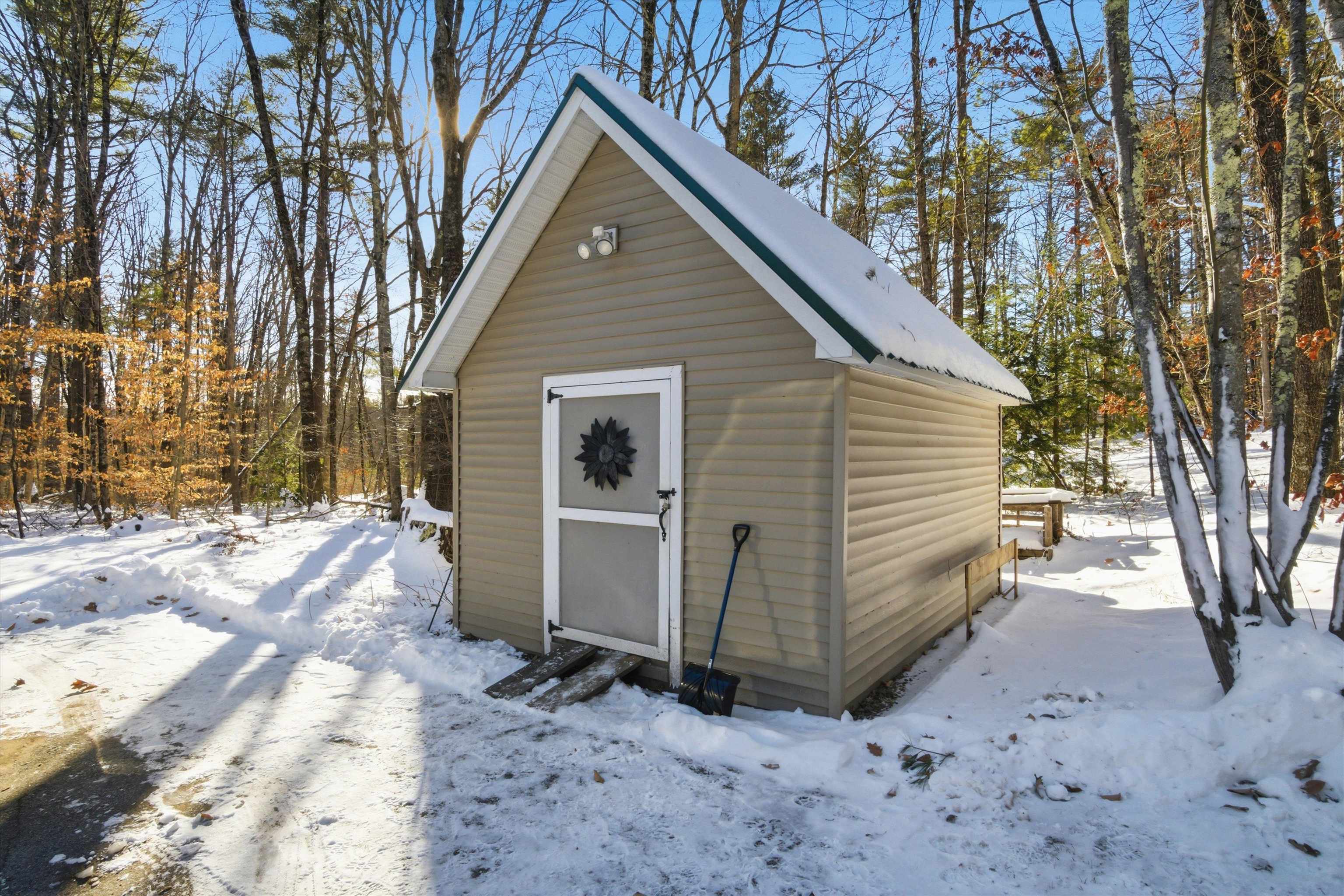 465 Clinton Street Concord, NH 03301 - Photo 43 of 50 Gallery Image 43