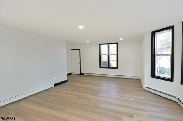 $2,900 | 73 Lafayette Avenue, Passaic, NJ 07055