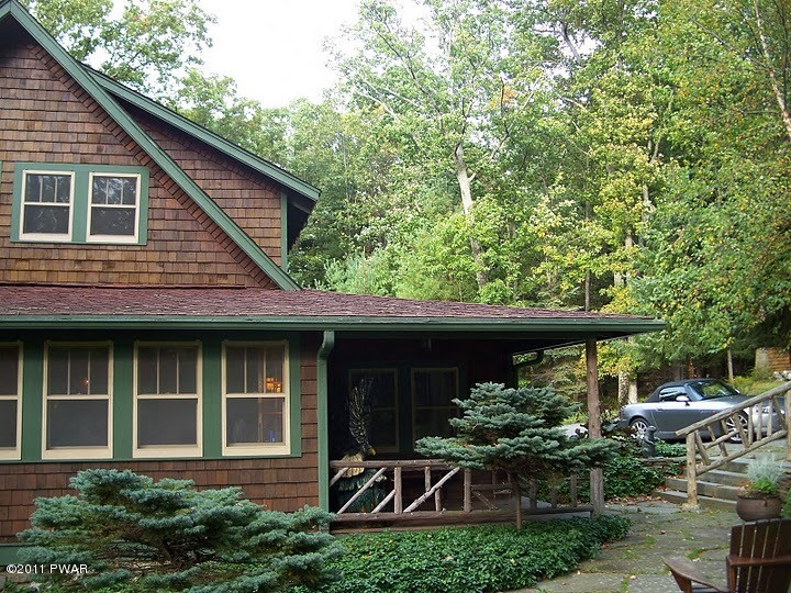 925-923 Twin Lakes Road Shohola, PA 18458 - Photo 6 of 24