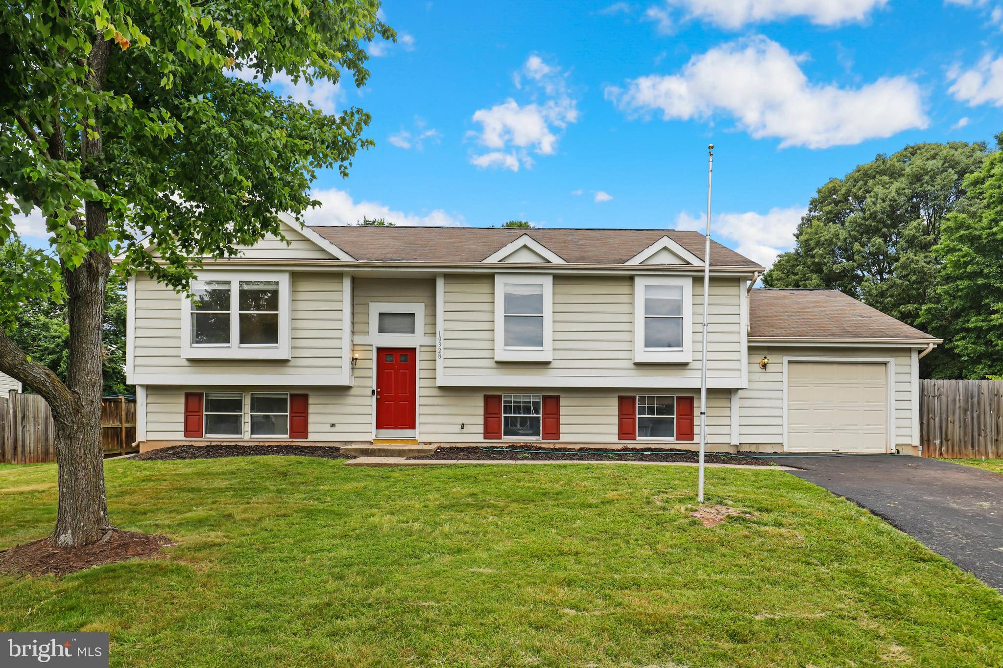 10328 Abbott Road Manassas, VA 20110 - Photo 3 of 44 Gallery Image 3