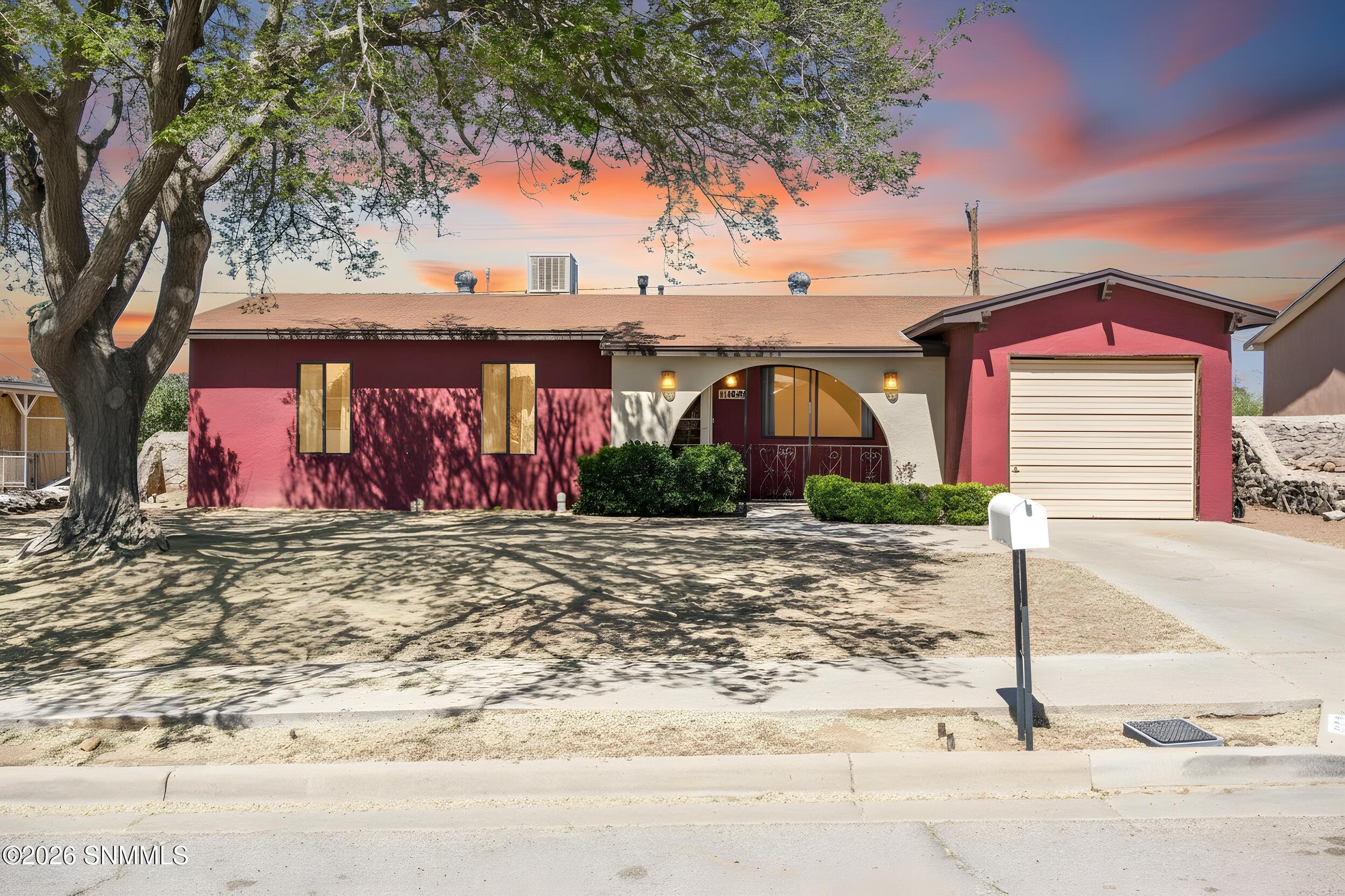 1837 Defiance Road Las Cruces, NM 88001 - Photo 1 of 1 Twilight 1837 Defiance