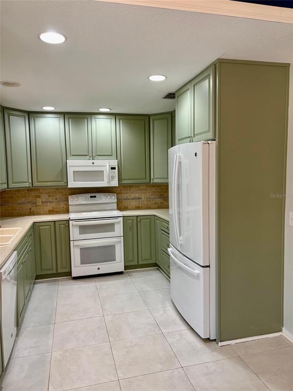 2720 Banyan Tree Drive Edgewater, FL 32141 - Photo 7 of 14
