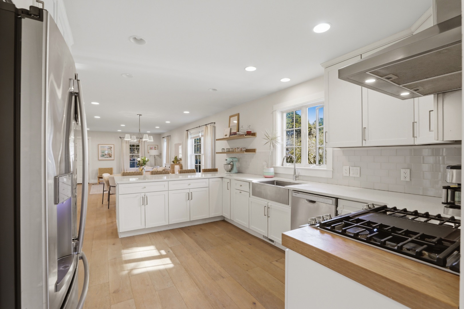 18 Pine Tree Road Nantucket, MA 02554 - Photo 7 of 27