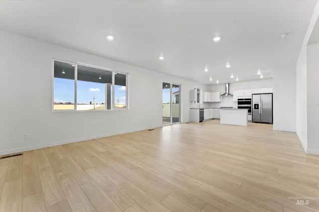 $442,199 | 1620 South La Escalera Avenue, Nampa, ID 83687