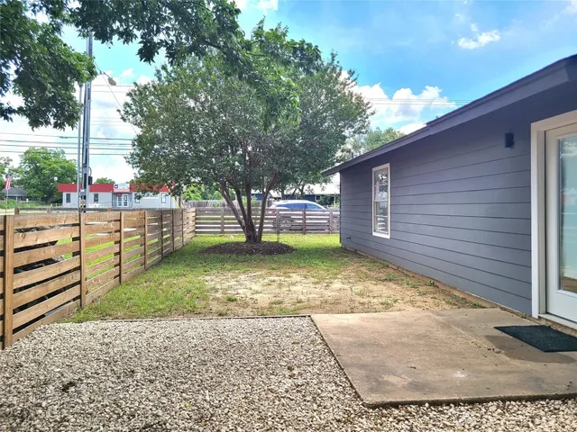 $1,700 | 6216 Hogan Avenue, Austin, TX 78741