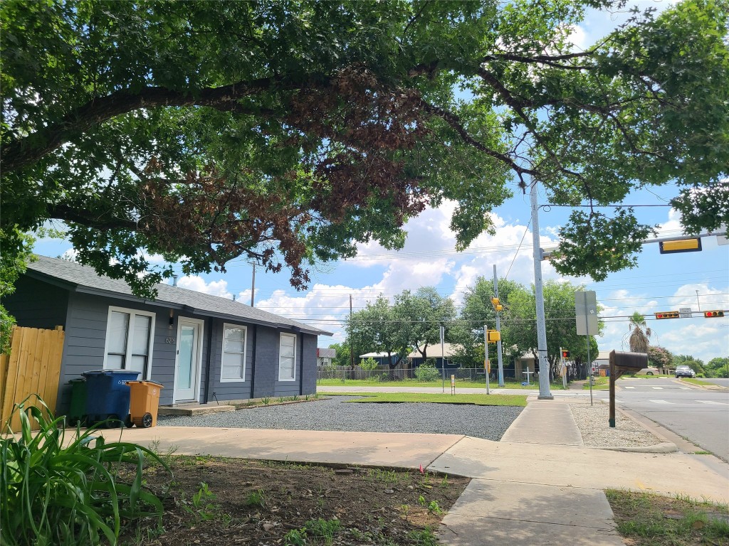 6216 Hogan Avenue Austin, TX 78741 - Photo 3 of 25 Street View