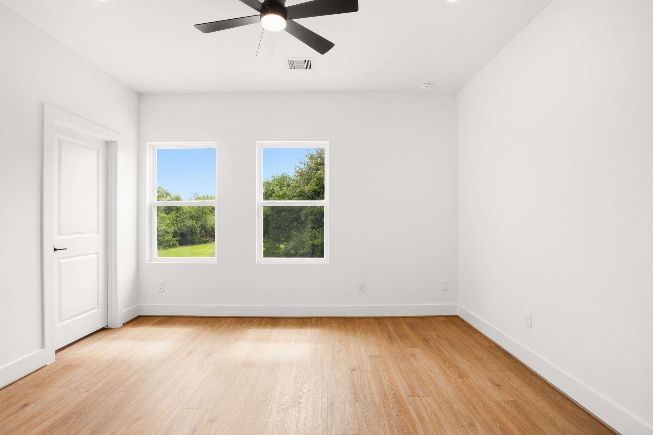 7841 Sunnyhill Street, Unit A Houston, TX 77088 - Photo 18 of 30