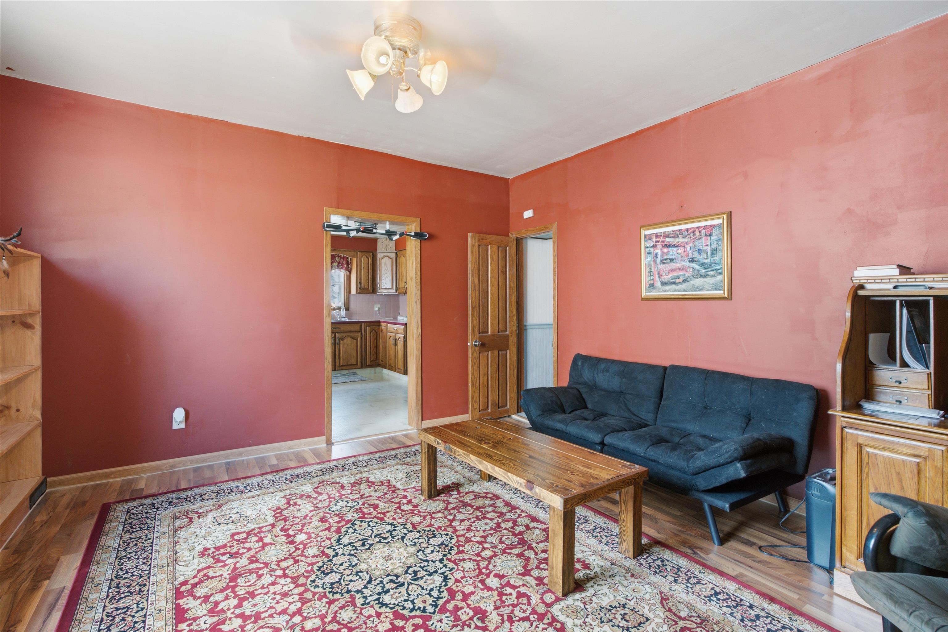 915 West Hawes Avenue Appleton, WI 54914 - Photo 4 of 24