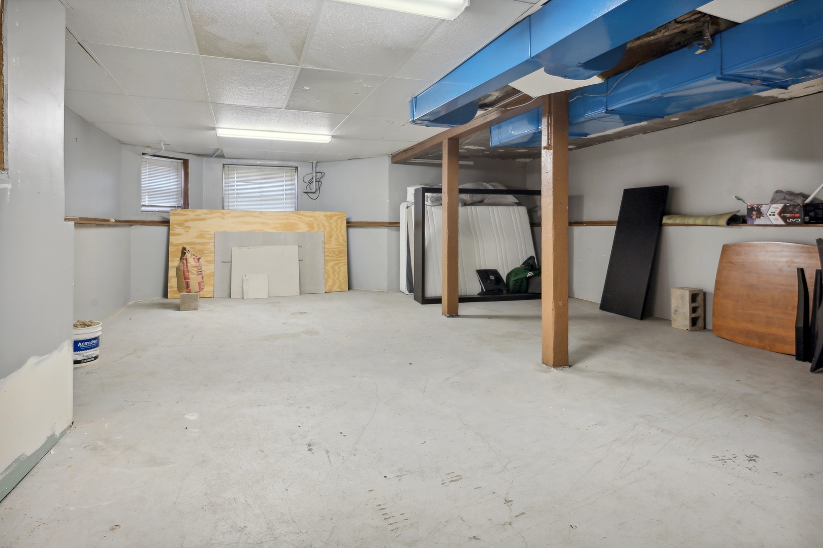 3837 North Lakewood Avenue Chicago, IL 60613 - Photo 16 of 19 a view of a storage & utility room