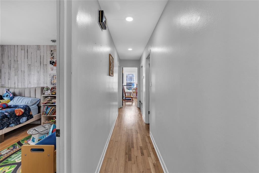 100 Rosedale Avenue Keene, TX 76059 - Photo 15 of 40