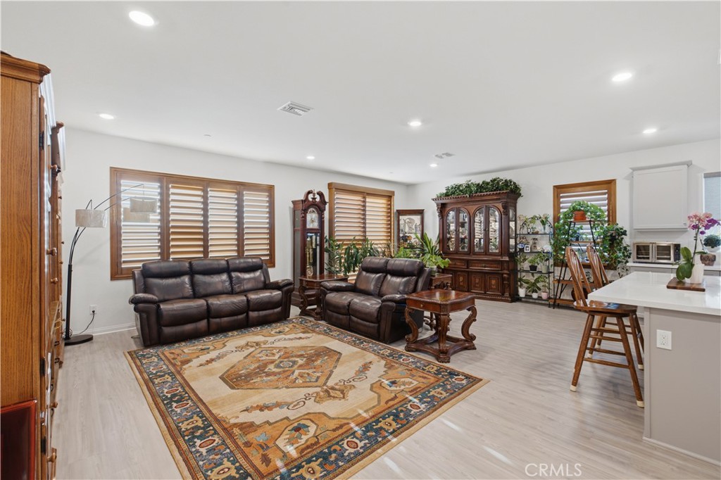 7675 Orangebrook Cove Riverside, CA 92507 - Photo 5 of 30