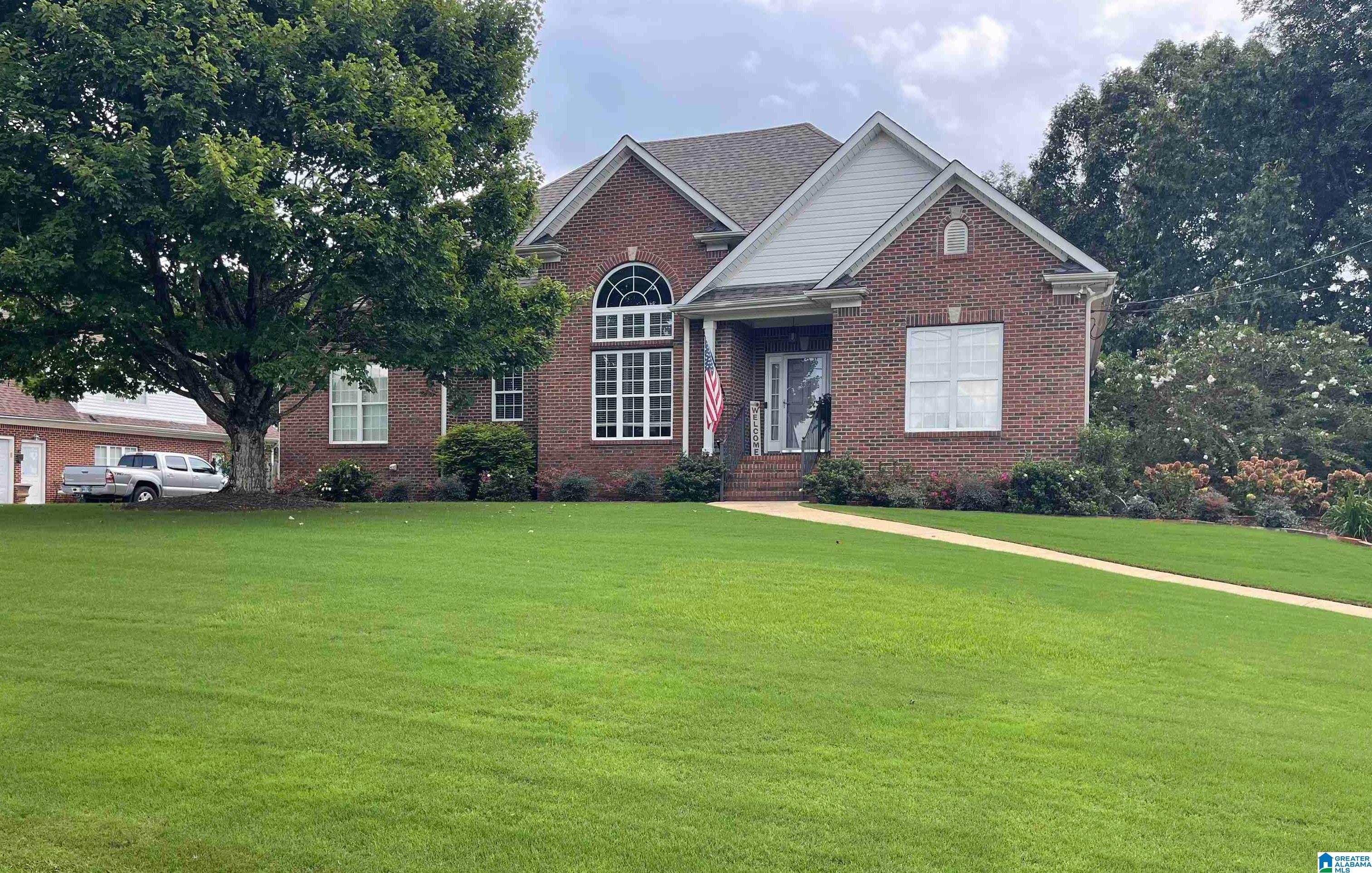 160 Clairmont Road Sterrett, AL 35147 - Photo 2 of 37