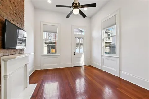 $2,900 | 3134 Burgundy Street, New Orleans, LA 70117