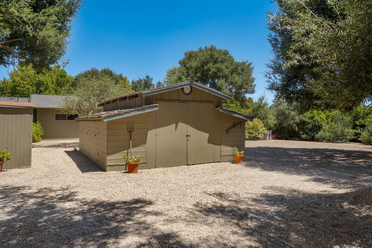 1485 Alamo Pintado Road Solvang, CA 93463 - Photo 37 of 46 _ROY7196
