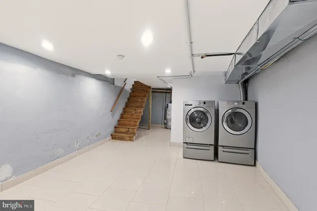 a view of balcony with a small yard