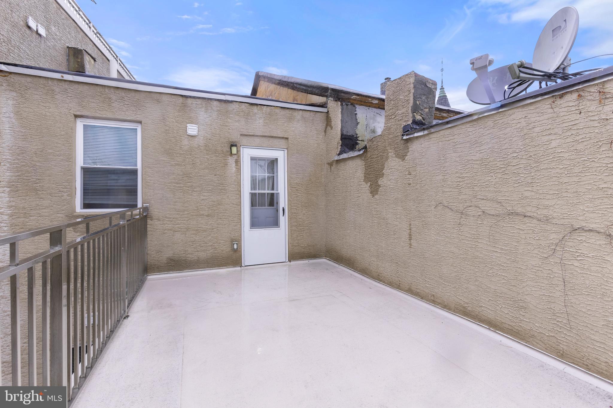 909 North 4th Street Philadelphia, PA 19123 - Photo 22 of 24 a view of a house with a outdoor space