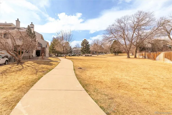 $210,000 | 1830 Newland Court, Unit 324, Lakewood, CO 80214