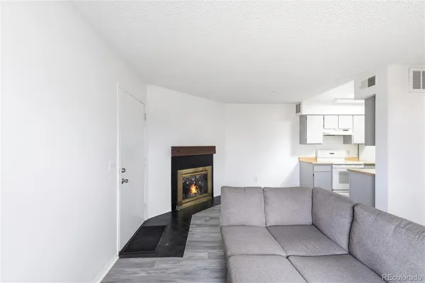 $210,000 | 1830 Newland Court, Unit 324, Lakewood, CO 80214