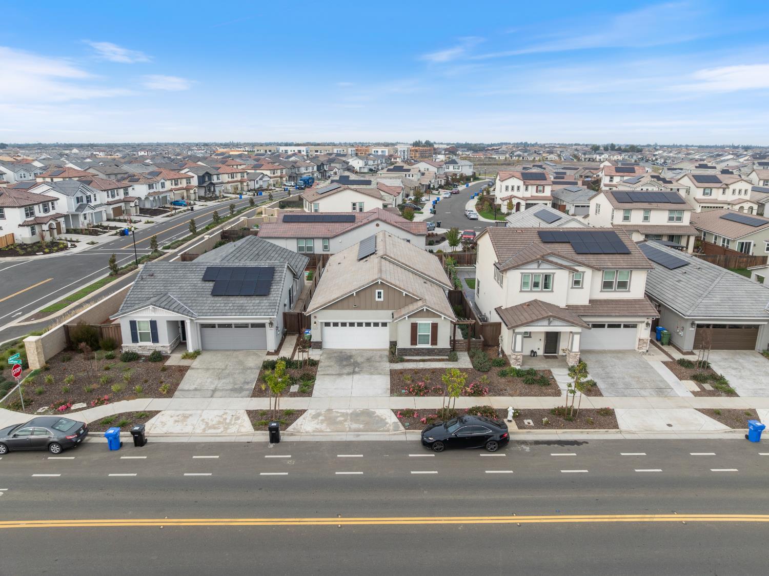 8333 Kyler Road Elk Grove, CA 95757 - Photo 34 of 42