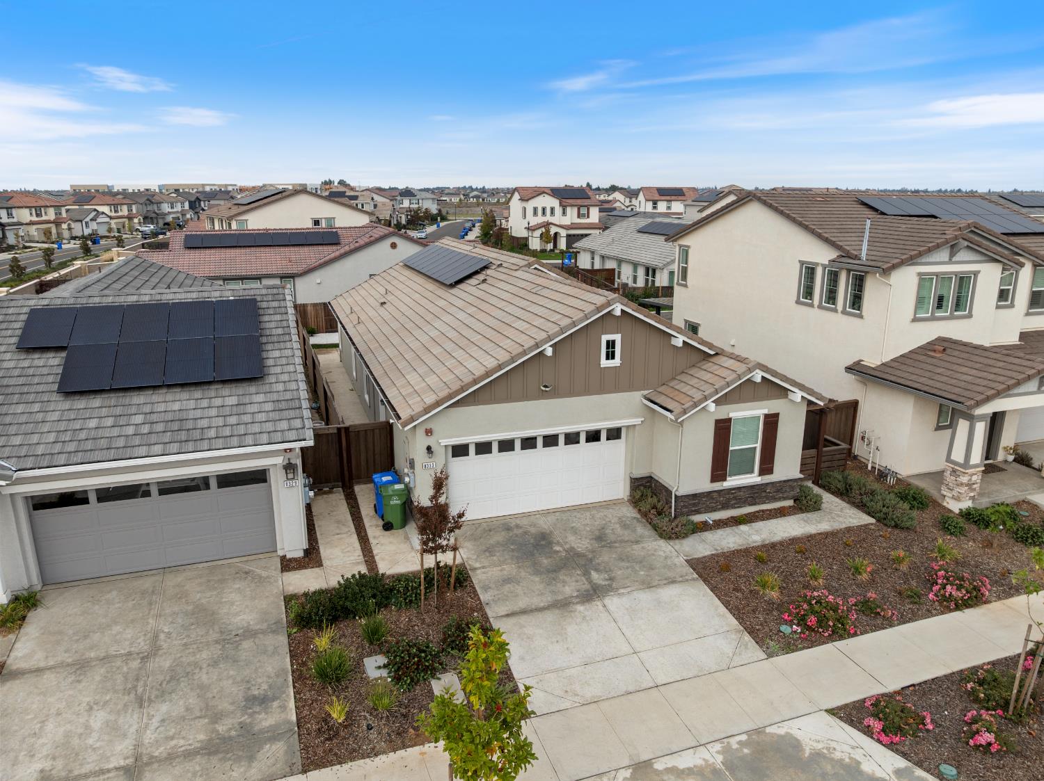 8333 Kyler Road Elk Grove, CA 95757 - Photo 40 of 42