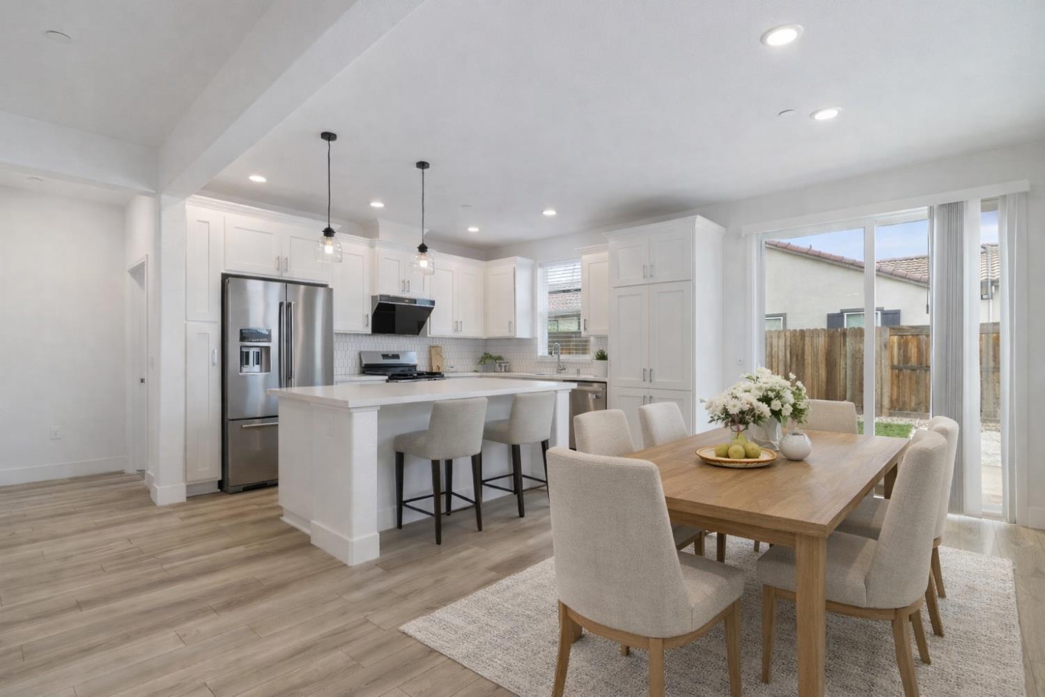 8333 Kyler Road Elk Grove, CA 95757 - Photo 4 of 42