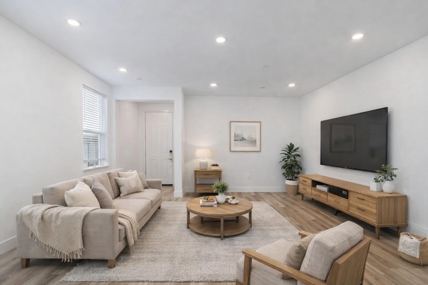 8333 Kyler Road Elk Grove, CA 95757 - Photo 5 of 42