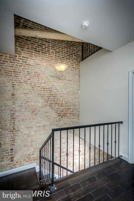 3616 Reisterstown Road Baltimore, MD 21215 - Photo 14 of 26 a view of entryway