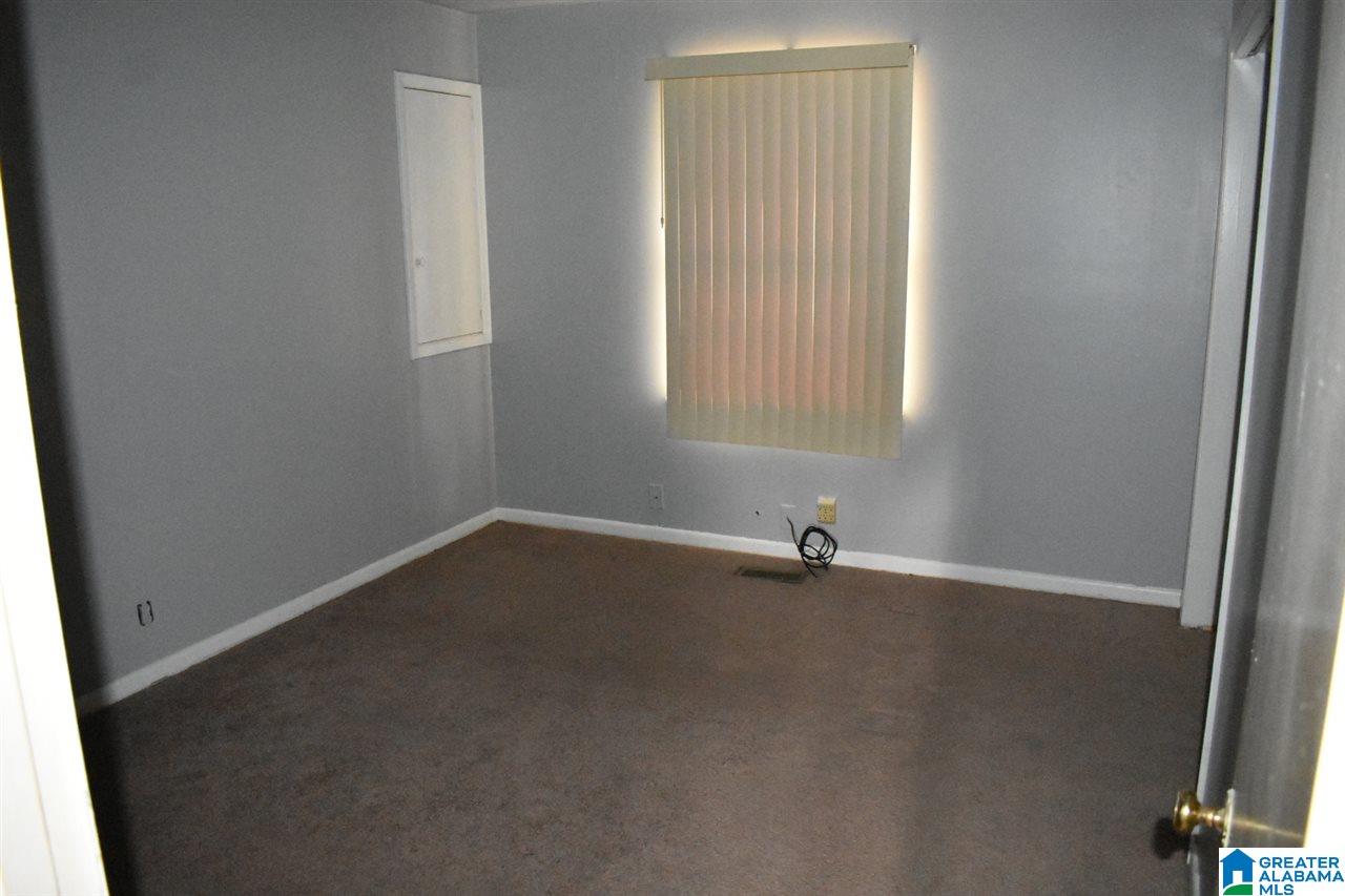 4124 Cloverdale Road Anniston, AL 36207 - Photo 18 of 29