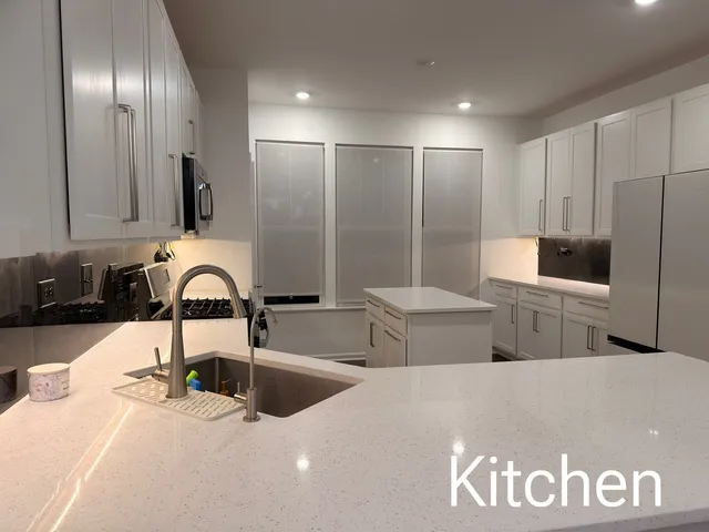 $2,900 | 522 Wolverine Drive, Unit 522, Aurora, IL 60502