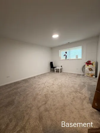 $2,900 | 522 Wolverine Drive, Unit 522, Aurora, IL 60502