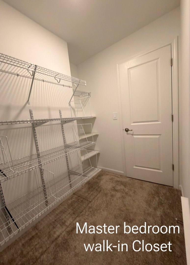 522 Wolverine Drive, Unit 522 Aurora, IL 60502 - Photo 23 of 51