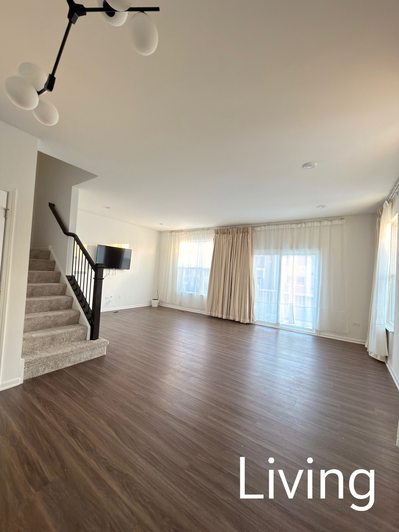 522 Wolverine Drive, Unit 522 Aurora, IL 60502 - Photo 32 of 51